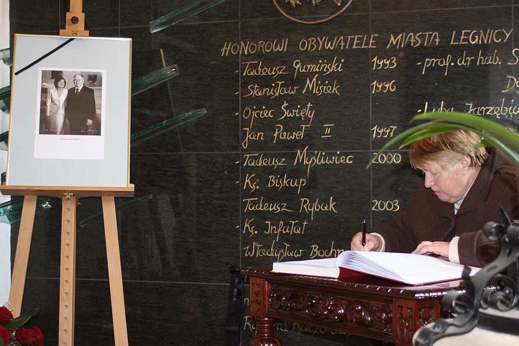 Złóż kondolencje w Ratuszu