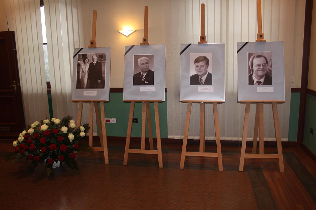 Nadzwyczajna sesja