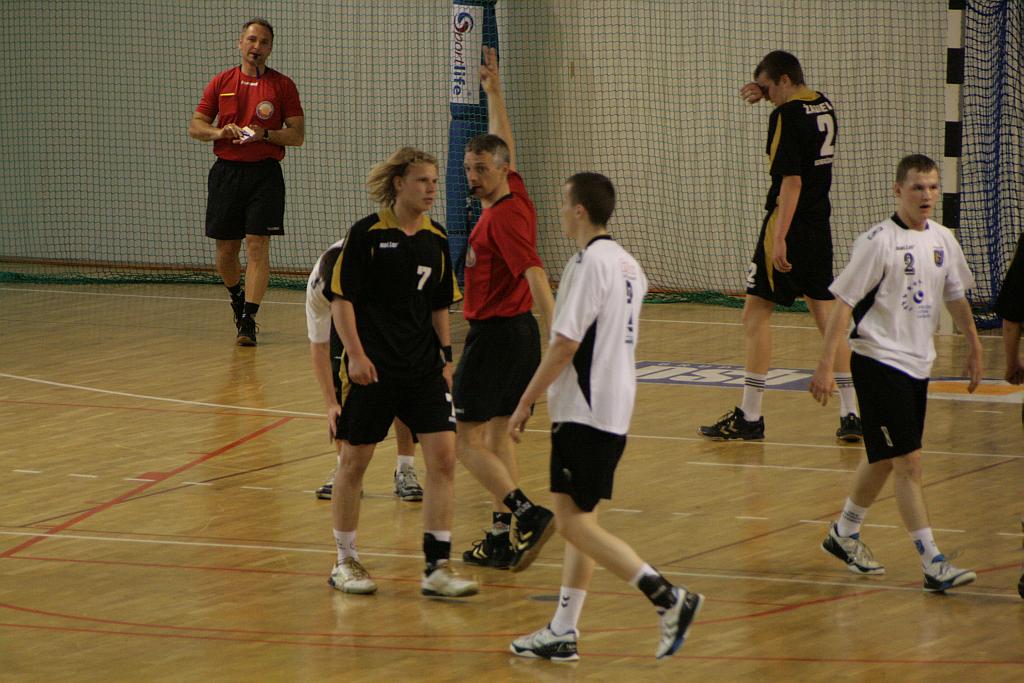 Szczypiorniści Dziewiątki w ćwierćfinale