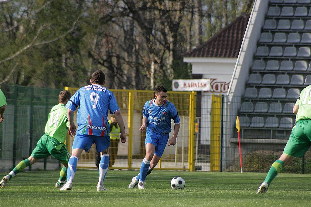 Miedź słabsza w derbach od Górnika
