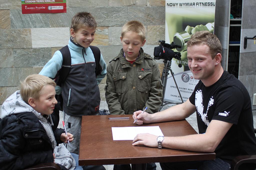 Kółko i Krzyżyk w Galerii