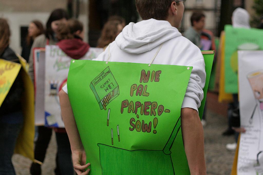 Protestowali przeciw paleniu tytoniu