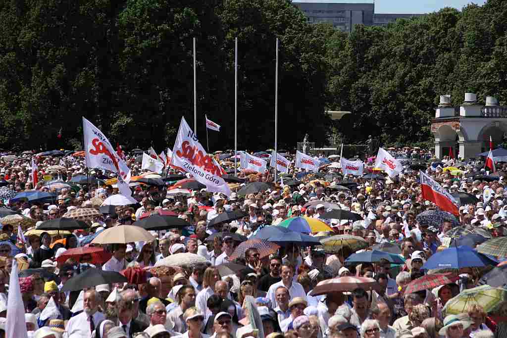 Legniczanie na beatyfikacji Popiełuszki