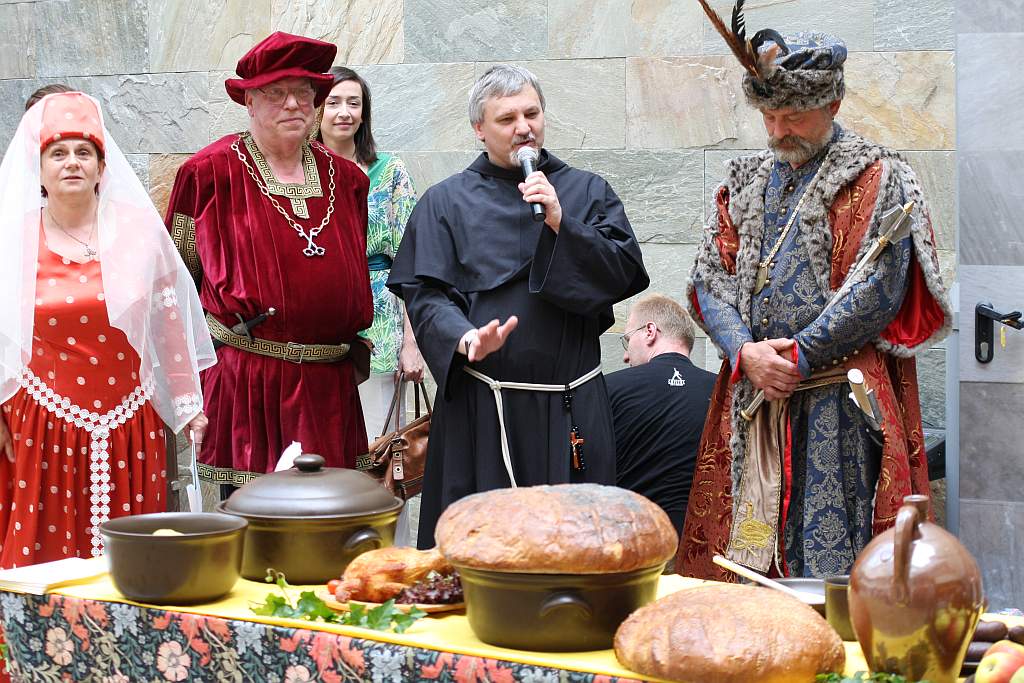 Śniadanie u Piastów