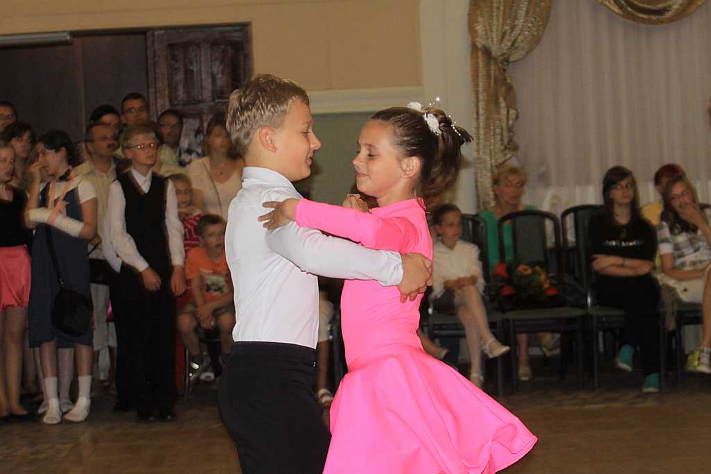 Klub Tańca Towarzyskiego „TAKT”