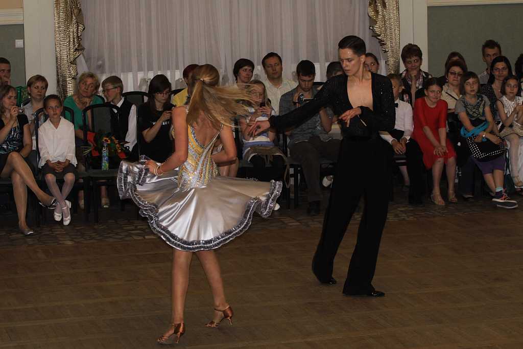 Klub Tańca Towarzyskiego „TAKT”