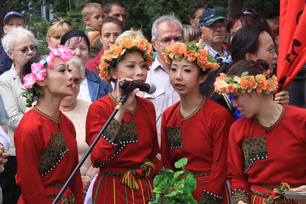 Świat pod Kyczerą - Korowód