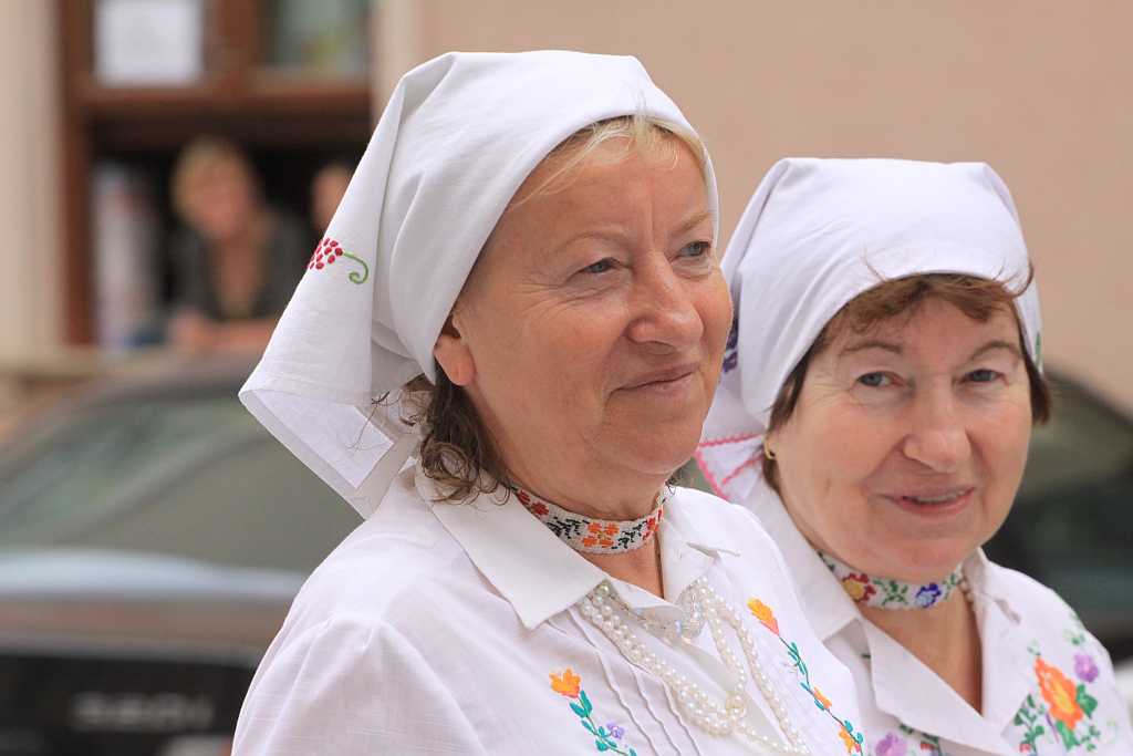 Świat pod Kyczerą - Korowód