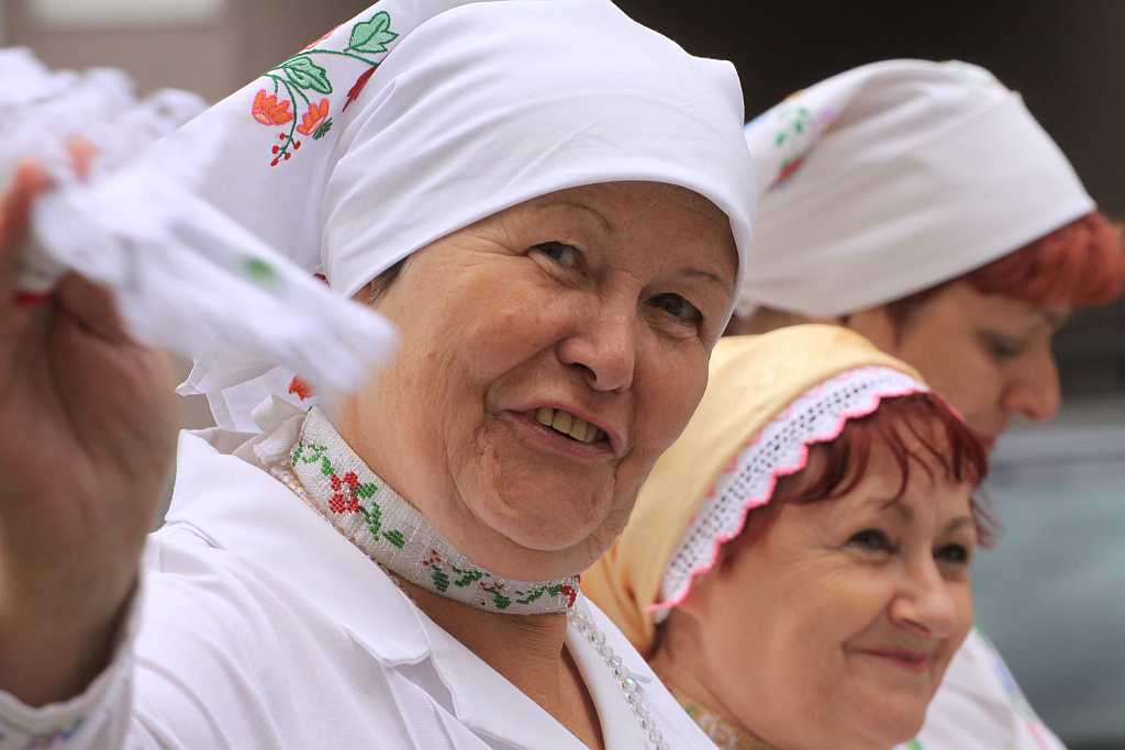 Świat pod Kyczerą - Korowód