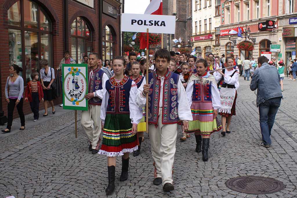 Świat pod Kyczerą - Korowód