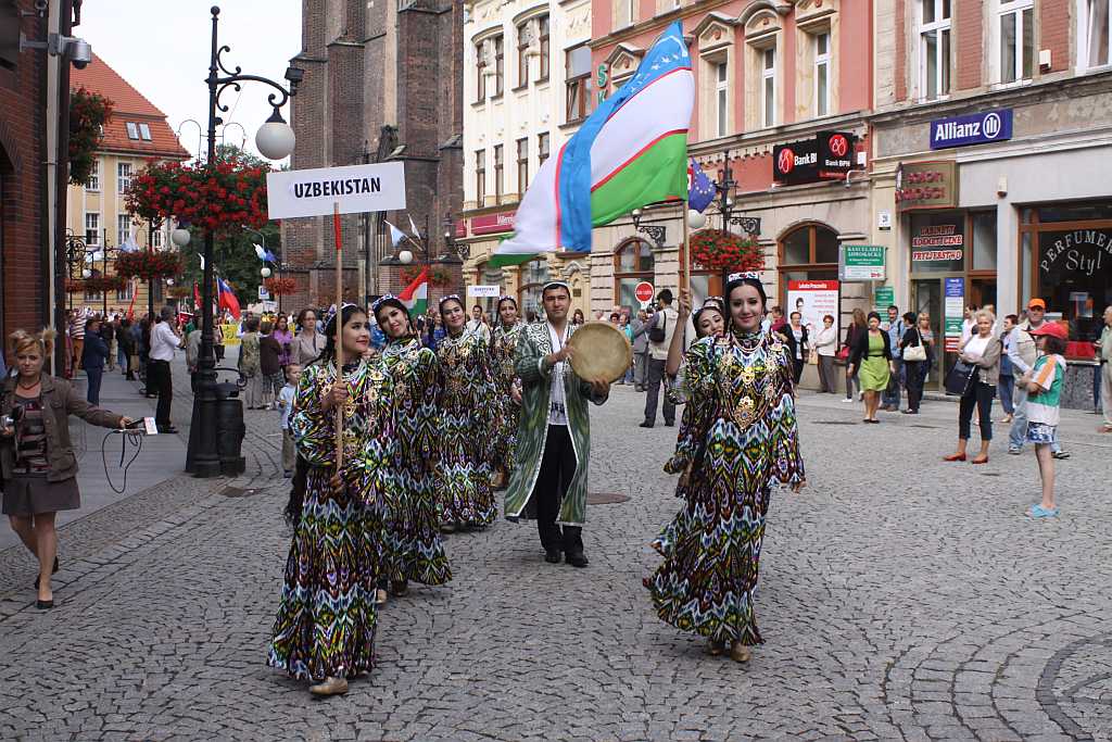 Świat pod Kyczerą - Korowód