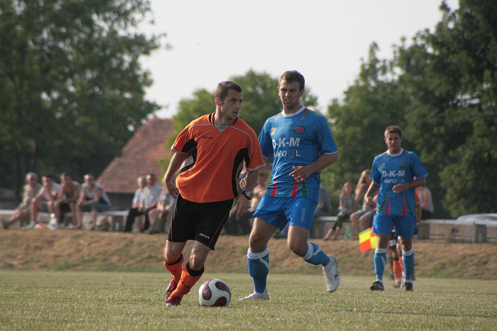 Miedź gromi Chrobrego
