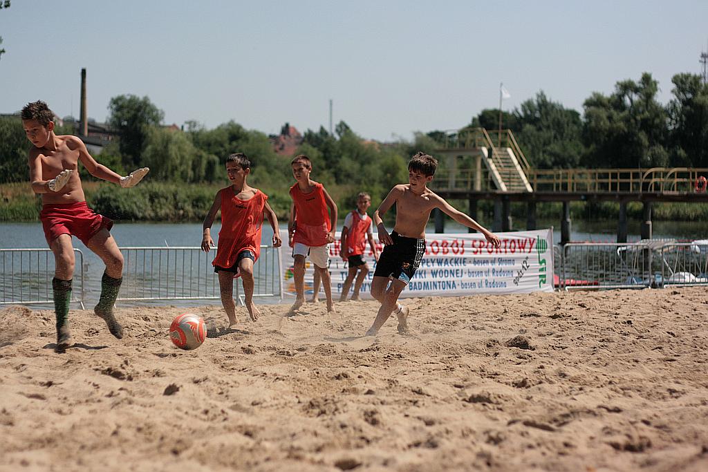 Piłka nożna plażowa na Kormoranie
