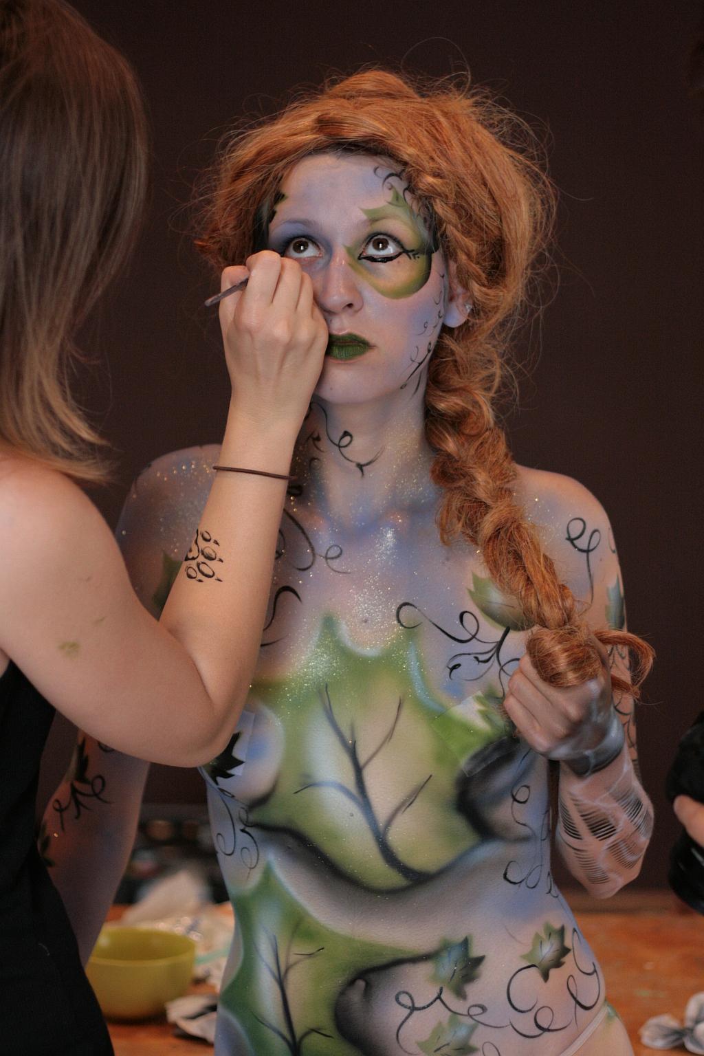 Body Painting w teatrze