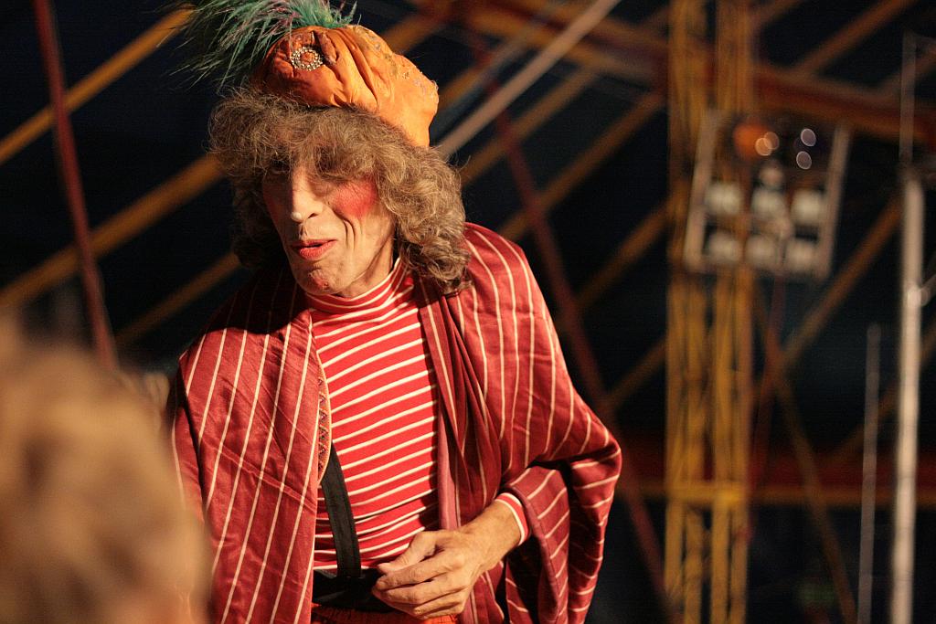 Cyrk Warszawa bawi legniczan