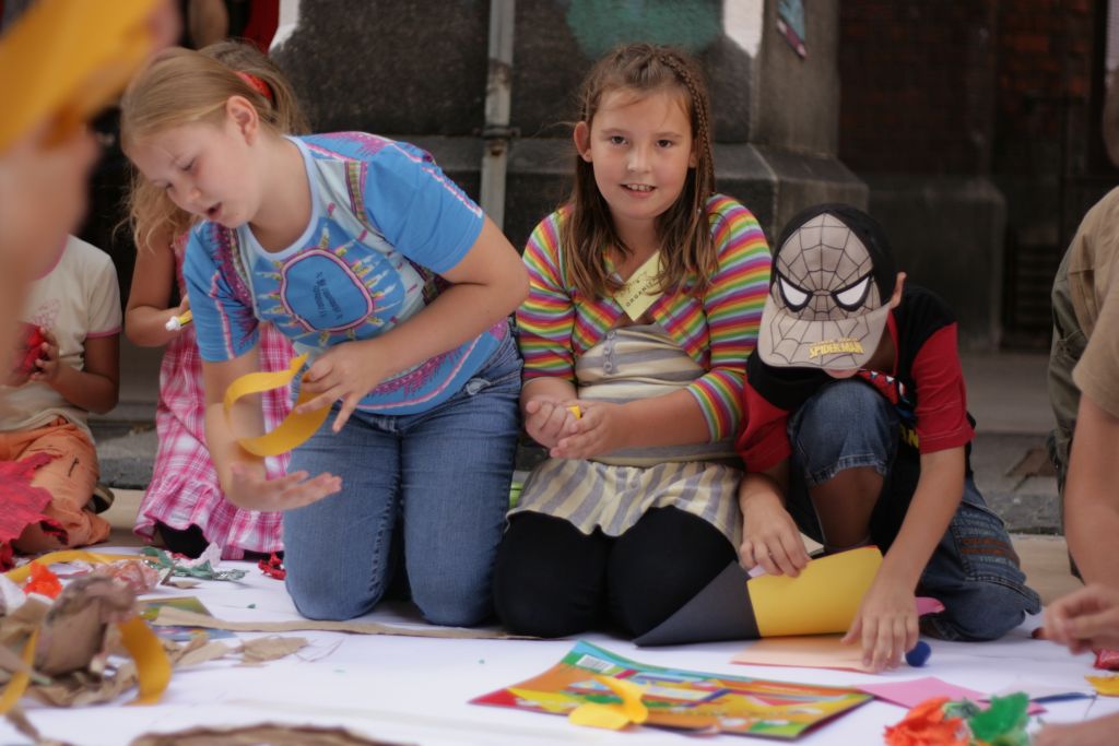 Kolorowe wakacje w Galerii Sztuki cz.1