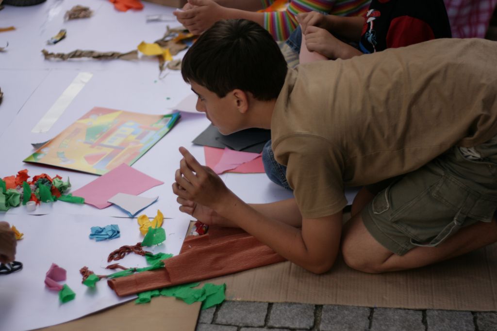 Kolorowe wakacje w Galerii Sztuki cz.1