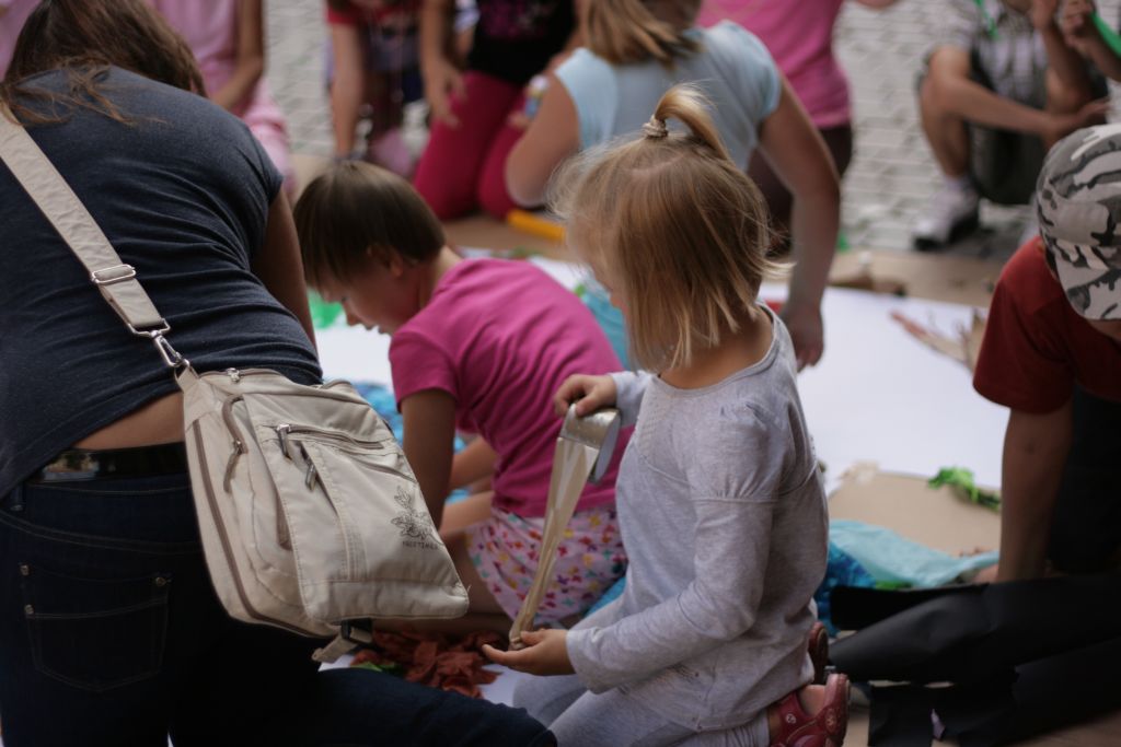 Kolorowe wakacje w Galerii Sztuki cz.1