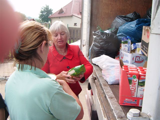 Legniccy politycy pomagają w Bogatyni