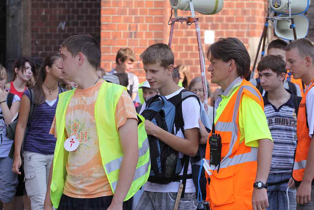 Legniccy pielgrzymi ruszyli do Krzeszowa