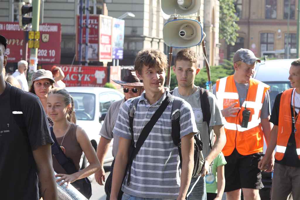 Legniccy pielgrzymi ruszyli do Krzeszowa