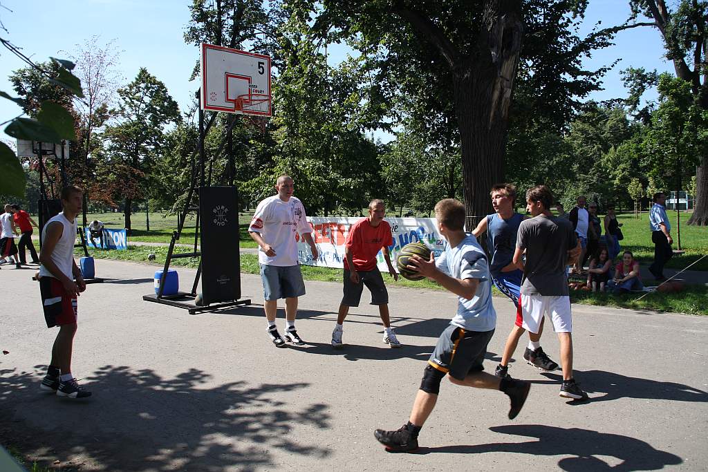 Parkowy streetball