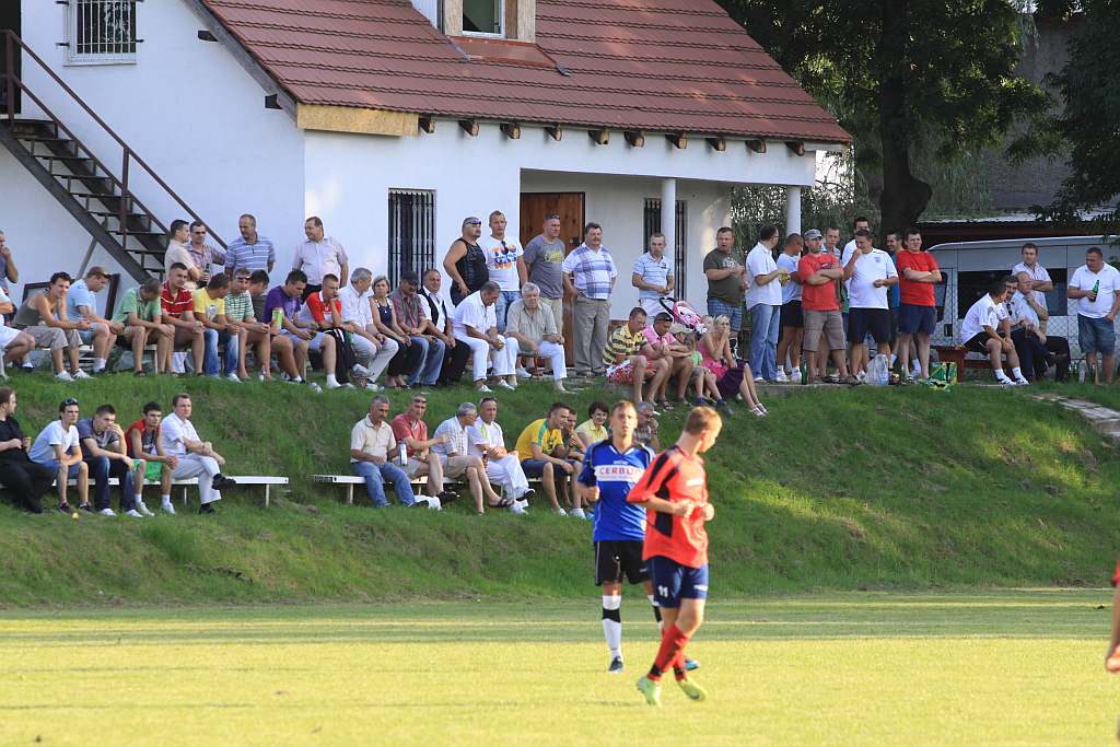 Okręgówka: Błękitni - Stal