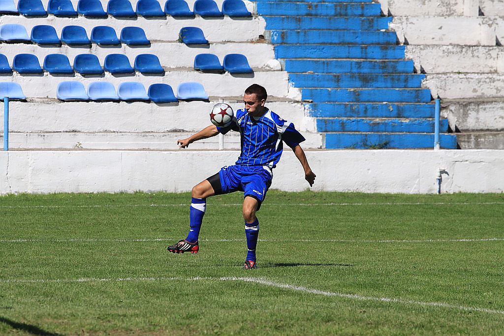 IV Liga: Konfeks - Piast