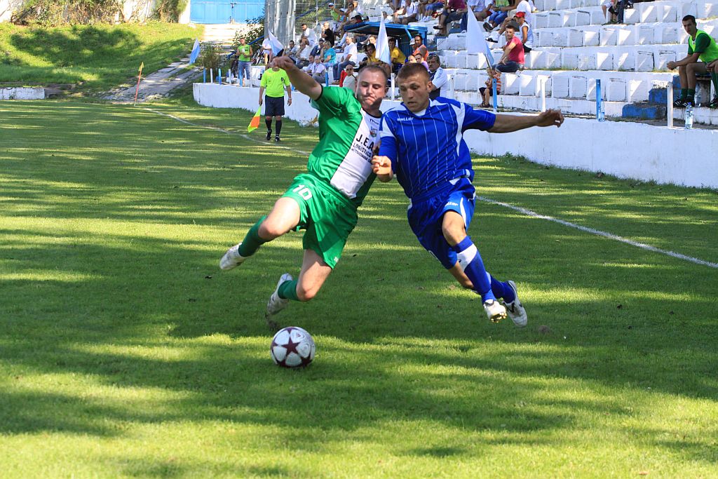 IV Liga: Konfeks - Piast