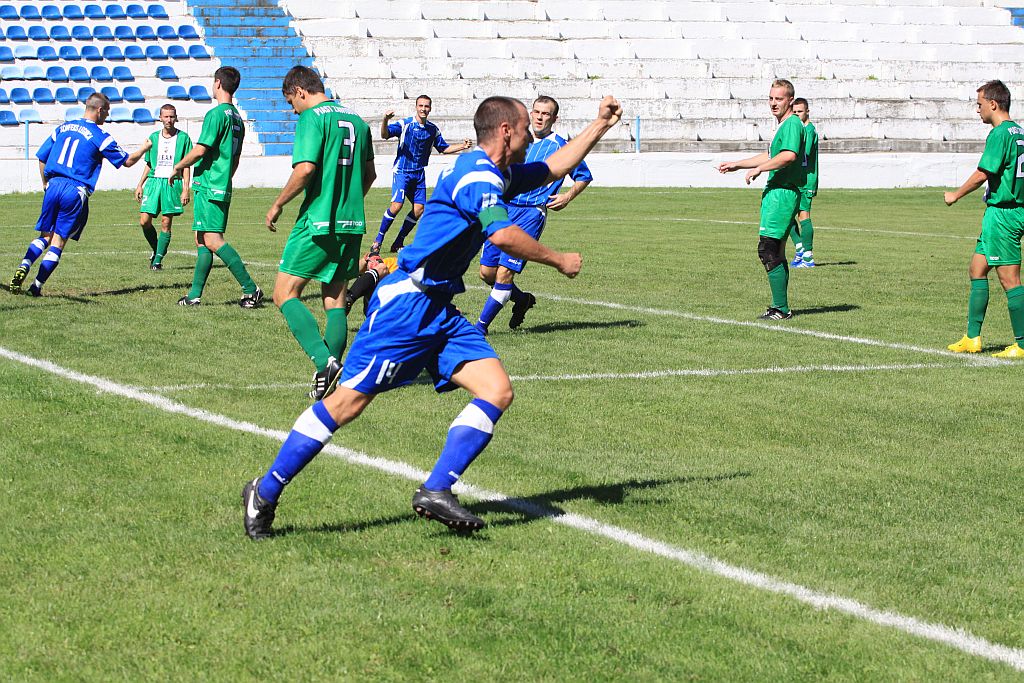 IV Liga: Konfeks - Piast
