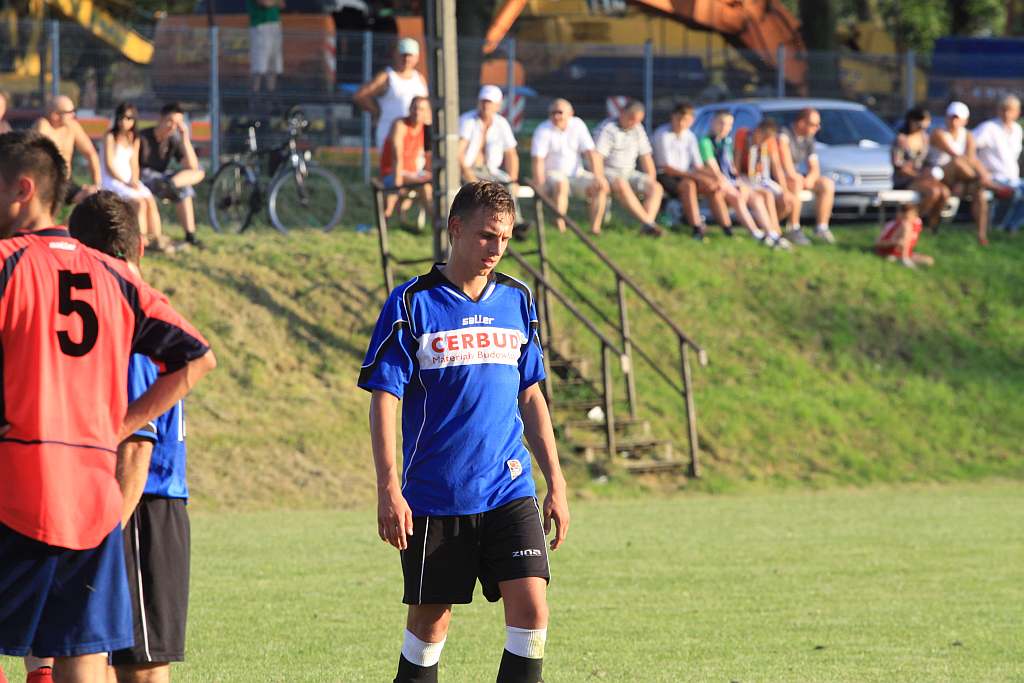 Okręgówka: Błękitni - Stal