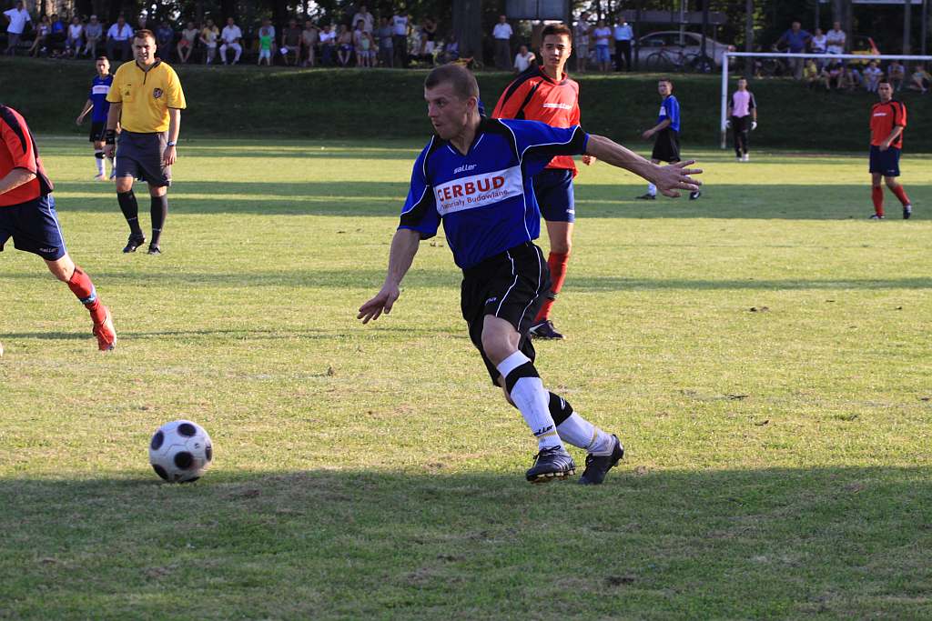 Okręgówka: Błękitni - Stal
