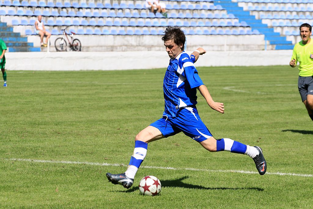 IV Liga: Konfeks - Piast