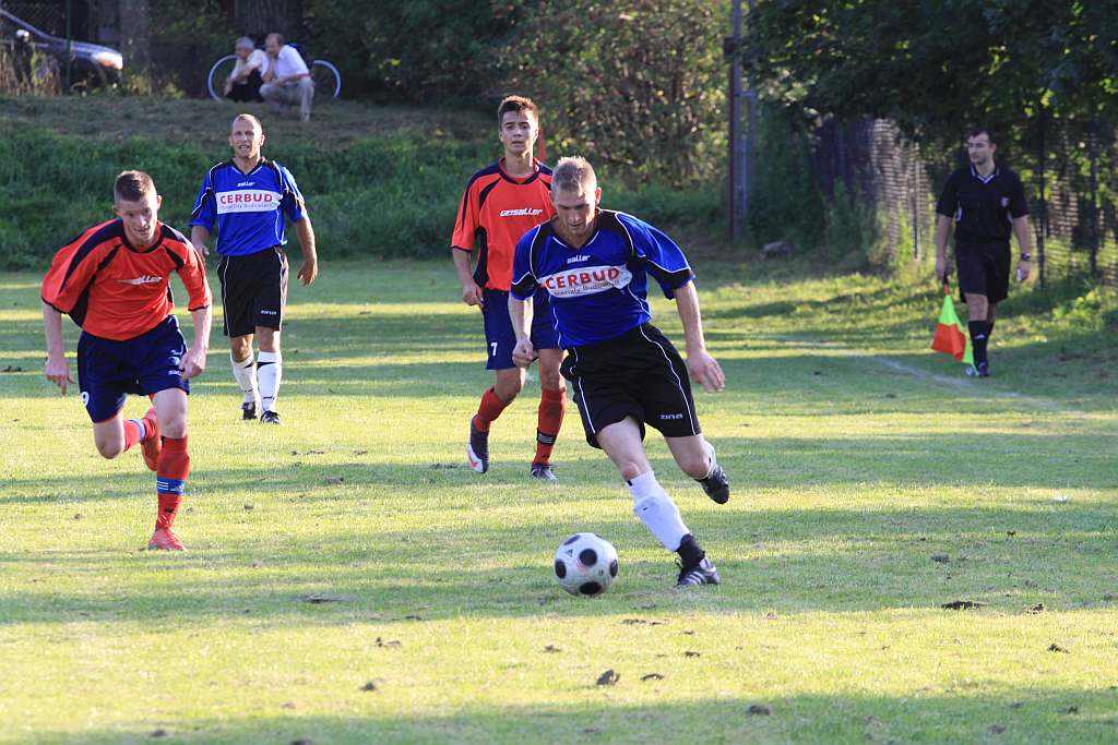 Okręgówka: Błękitni - Stal
