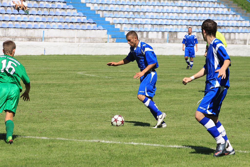 IV Liga: Konfeks - Piast