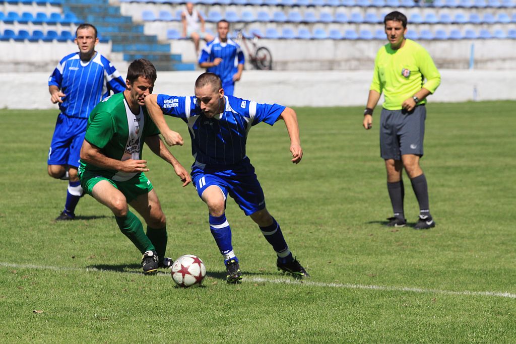 IV Liga: Konfeks - Piast