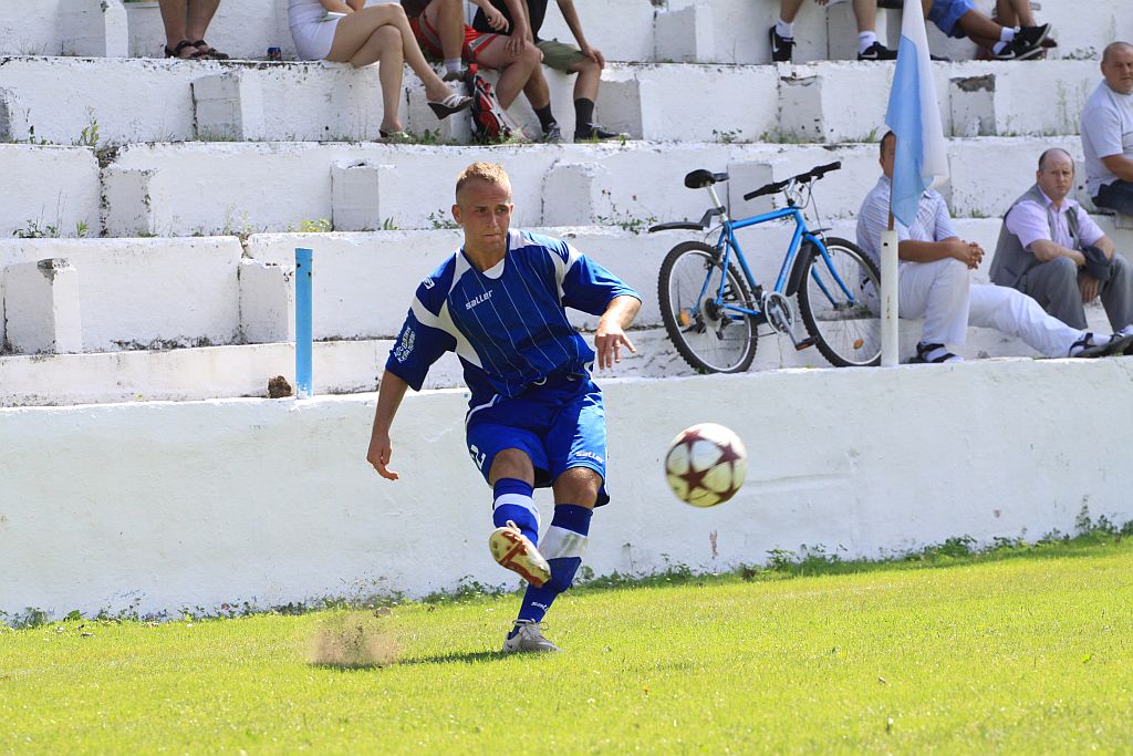IV Liga: Konfeks - Piast