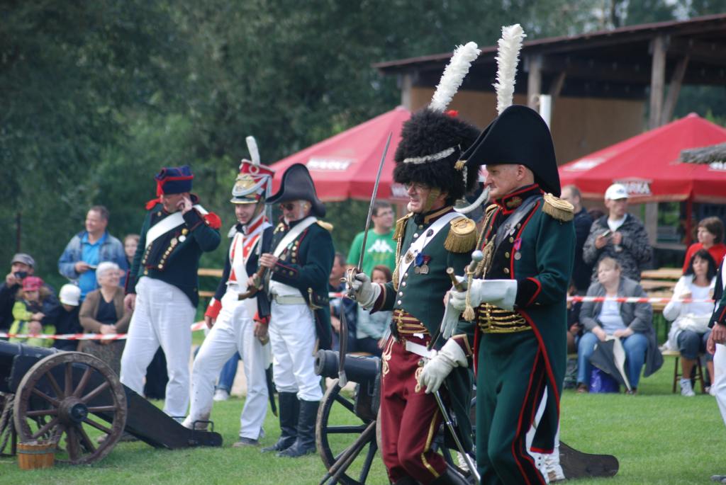 Piknik historyczny w Duninie