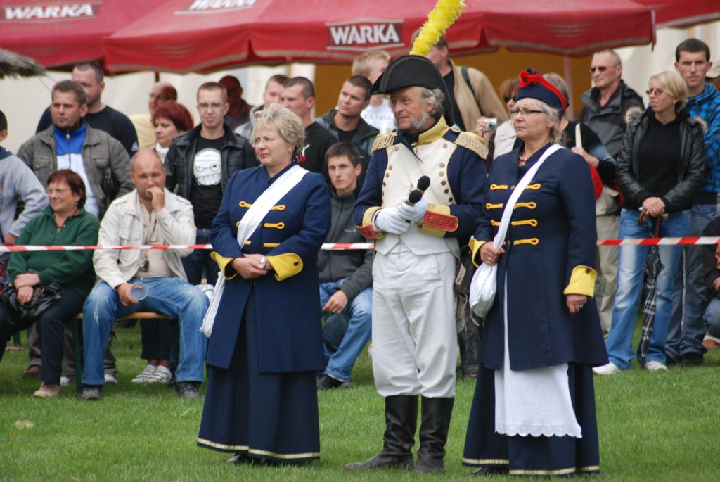 Piknik historyczny w Duninie