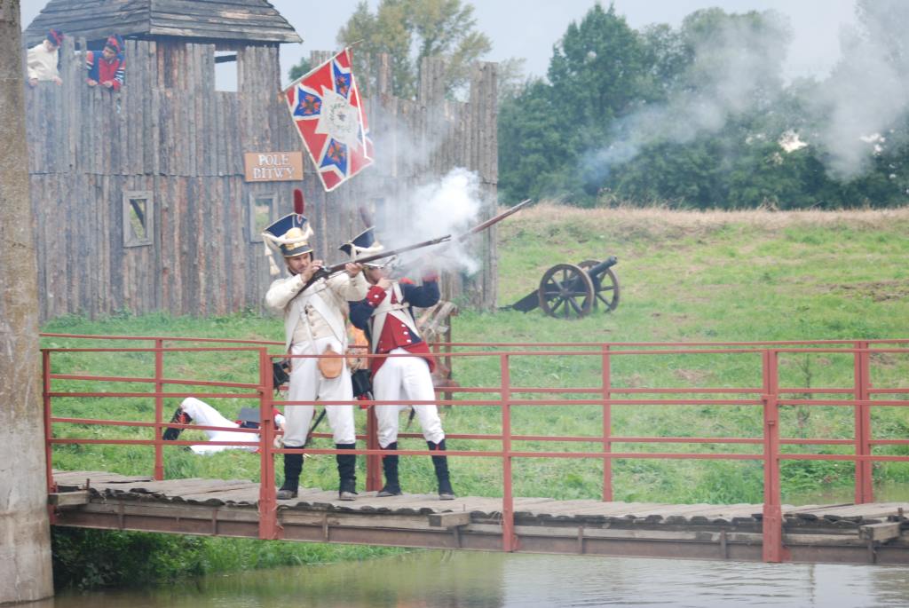 Piknik historyczny w Duninie