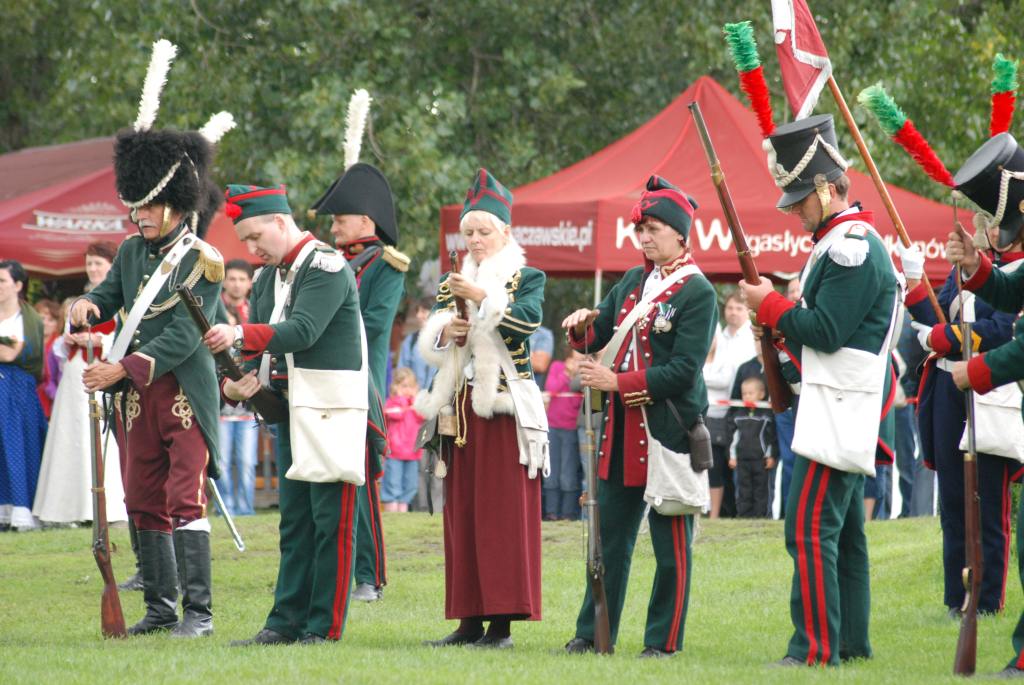 Piknik historyczny w Duninie