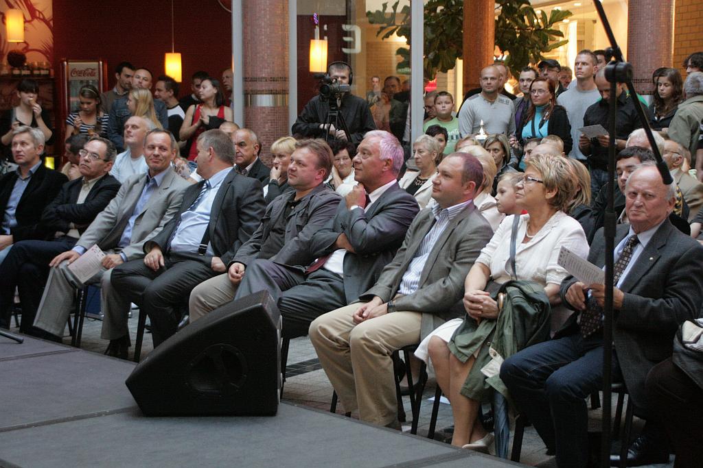 Zaprezentowali się w galerii