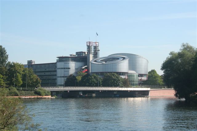 Lca.pl w Strasburgu