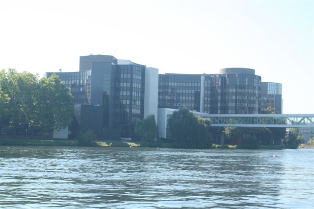 Lca.pl w Strasburgu