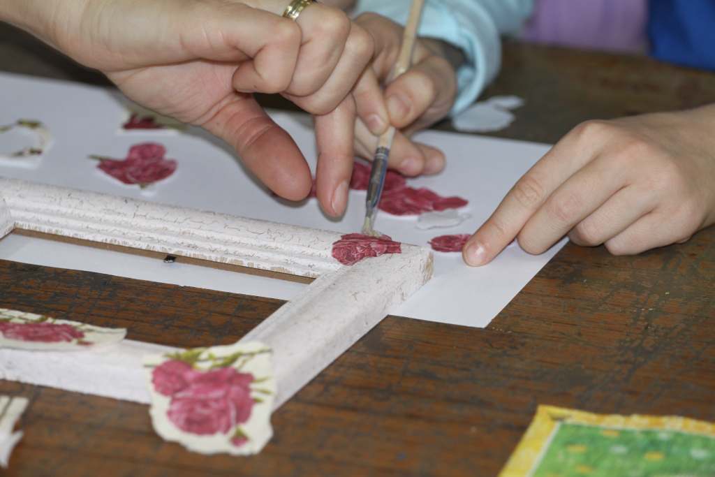 Decoupage - technika serwetkowa