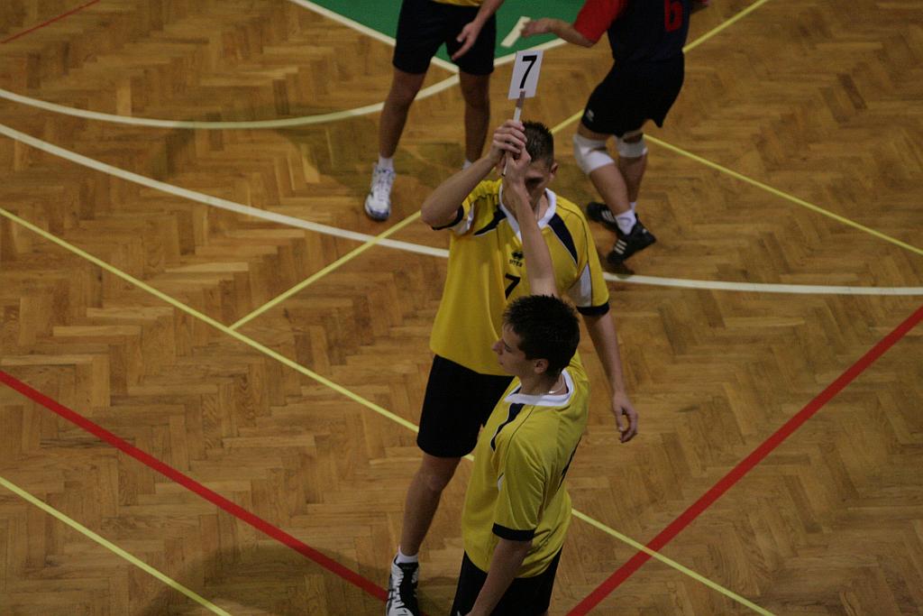Pierwsze ligowe punkty Ikara
