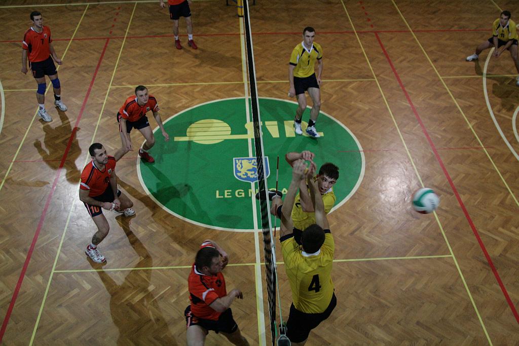 Pierwsze ligowe punkty Ikara