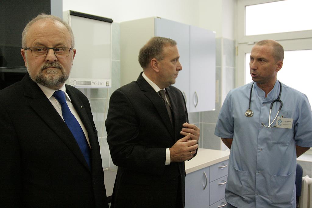 Schetyna otworzył szpitalny oddział