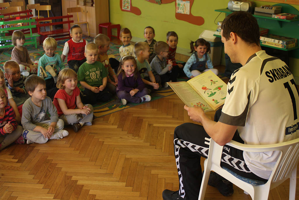 Szczypiorniści w przedszkolu