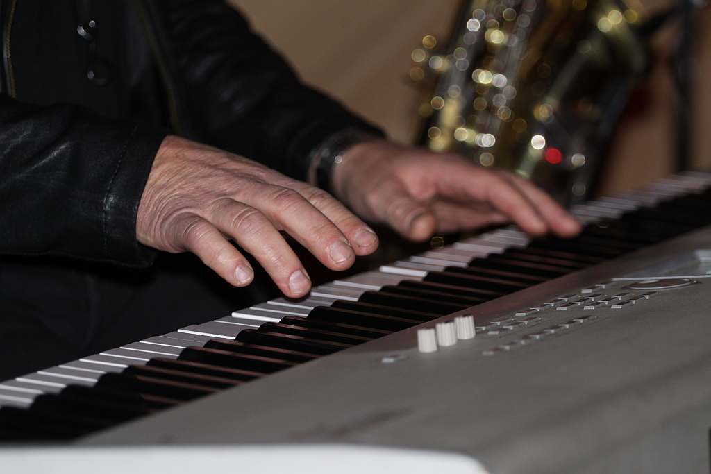 Zaduszki w Sunny Music Club